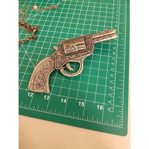 Metal Toy Cap Gun Vintage Belt Buckle Design Revolver Pistol